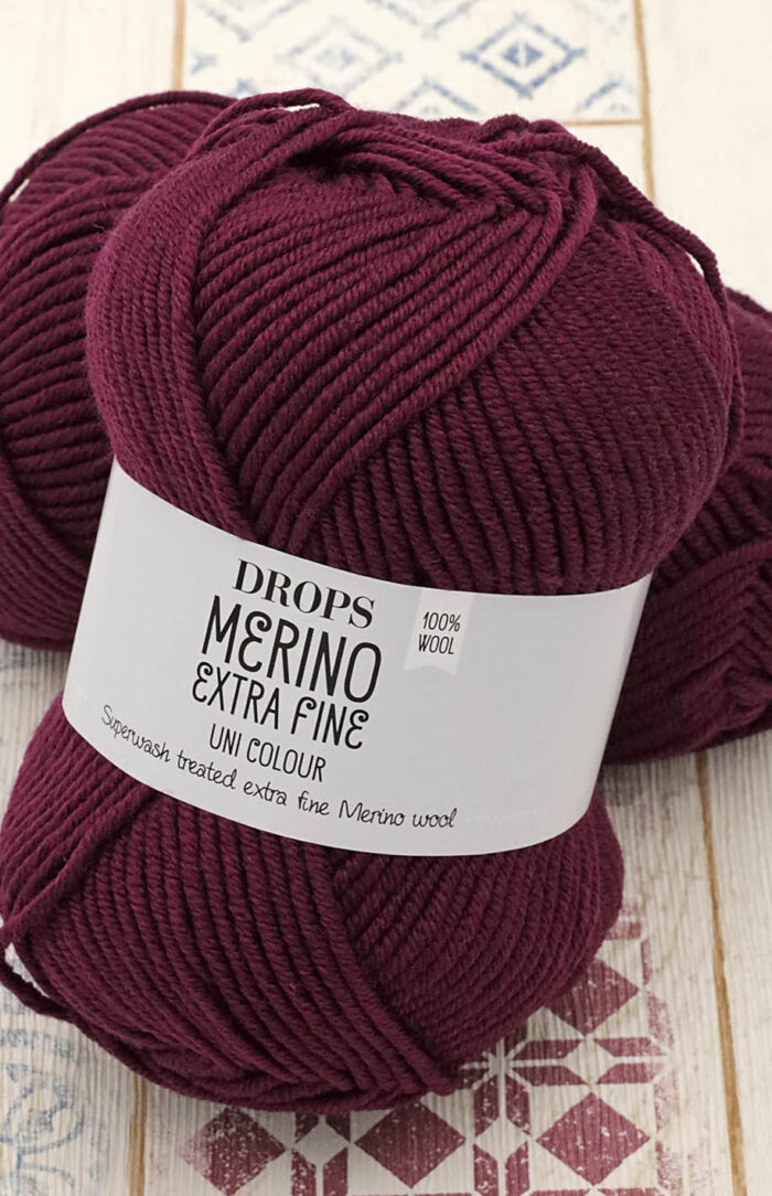 DROPS Merino Extra Fine (35) ciemny wrzos