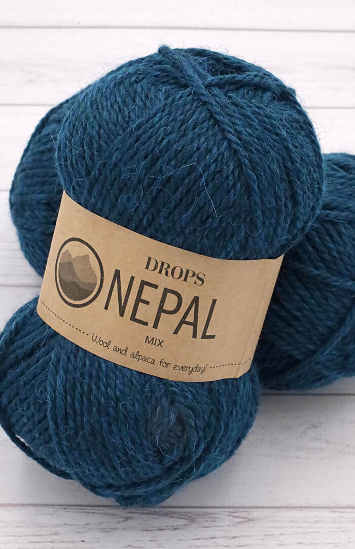 DROPS Nepal (8905) mix głębia oceanu