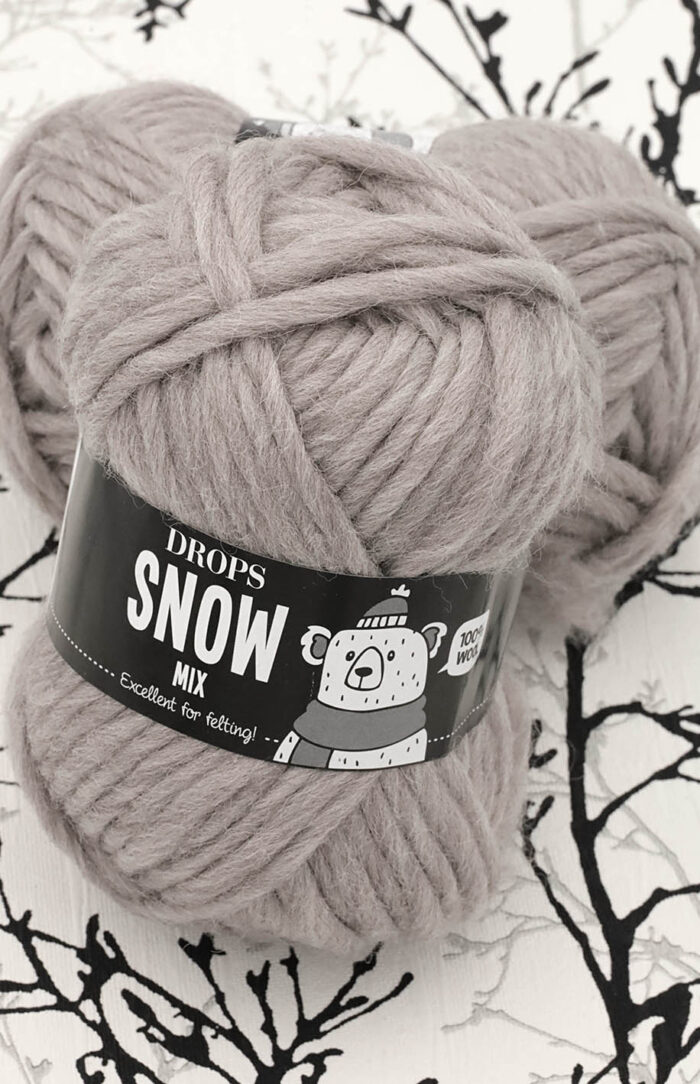 DROPS Snow (47) mix jasny beż
