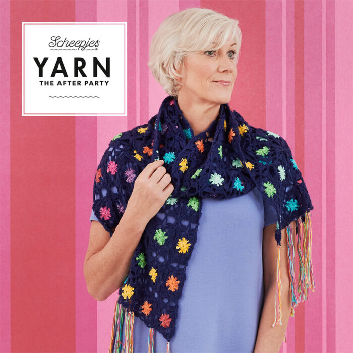 The After Party no.73 Flowers Stream Shawl - obrazek 3