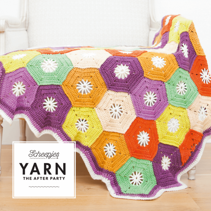 The After Party no.14 Hexagon Blanket - obrazek 3