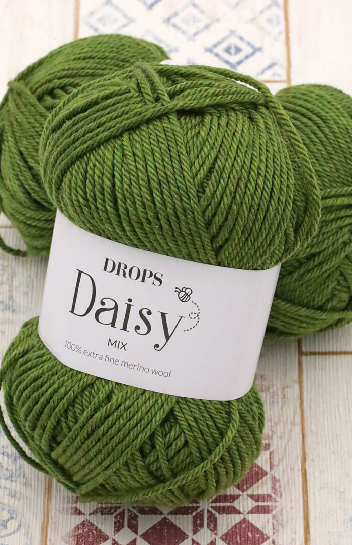 DROPS Daisy (32) mix trawiasta zieleń